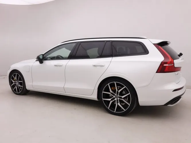 Volvo V60 T8 Twin Engine Hybrid 317 AWD Geartronic Polestar Engineered + Alu 20 + Intellisafe Image 3