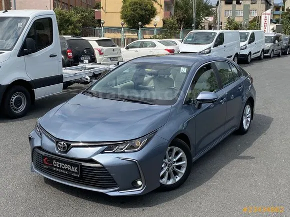 Toyota Corolla 1.5 Flame Image 5